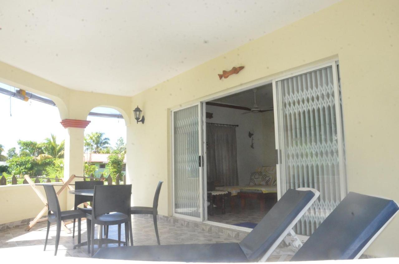 Butterfly Villas Grand Anse  ภายนอก รูปภาพ