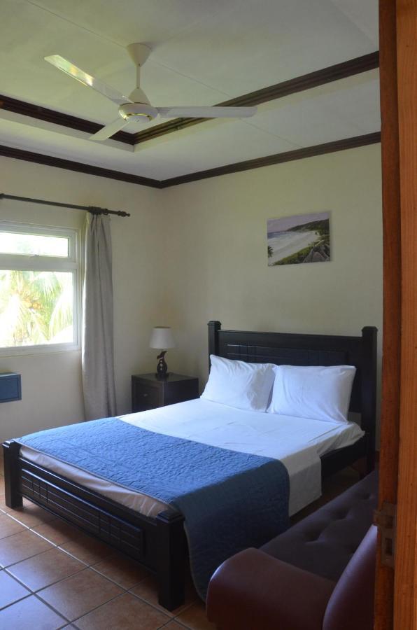 Butterfly Villas Grand Anse  ภายนอก รูปภาพ
