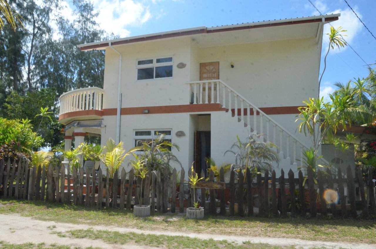 Butterfly Villas Grand Anse  ภายนอก รูปภาพ